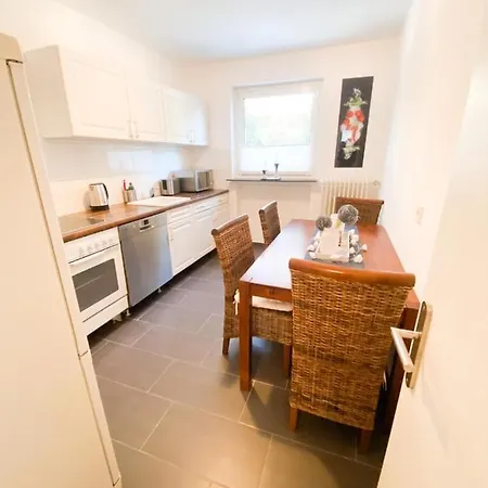 Apartment 1-3 Pers. Zentral Gelegene, Gemütliche In Remscheid