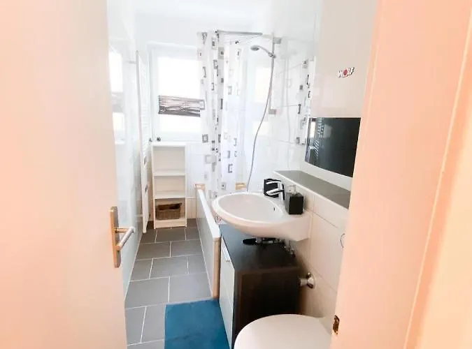 1-3 Pers. Zentral Gelegene, Gemuetliche In Appartement Remscheid